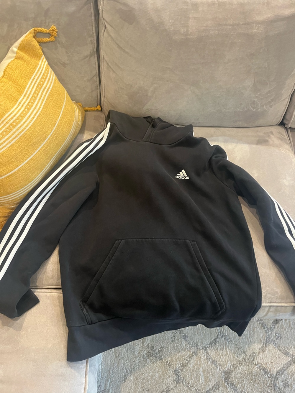 Adidas Men’s Black Pullover Hoodie with Three-Stripe Detailing